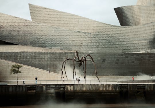 Museu Guggenheim e passeio pela Costa Basca