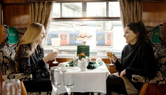 Boleto de ida para cenar en el Royal Windsor Steam Express pullman