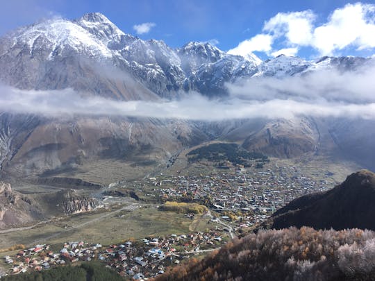 Tour di un giorno a Kazbegi con degustazione di Khinkali da Tbilisi