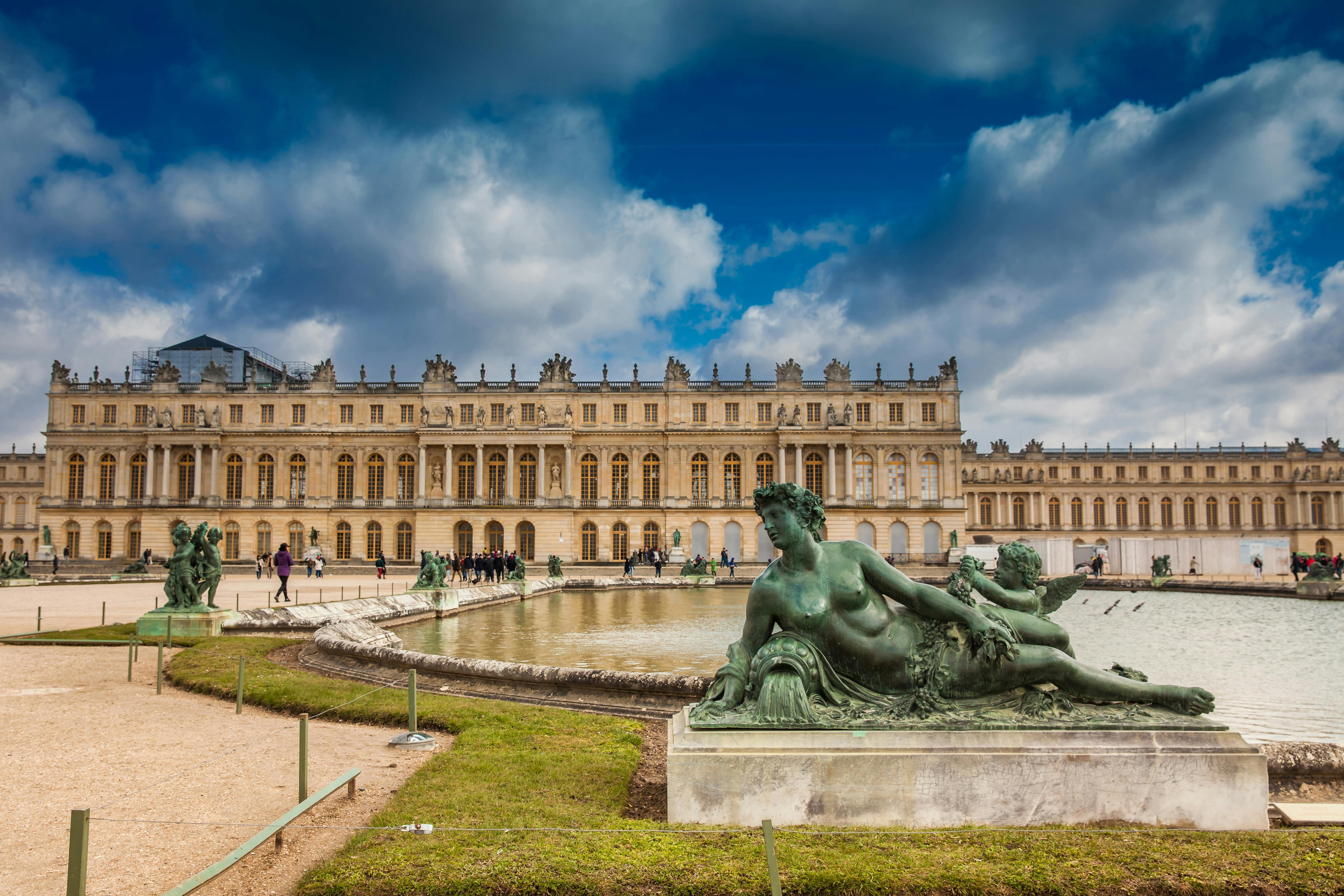 Guidet omvisning  i Versaillespalasset med gå-forbi-køen-billett