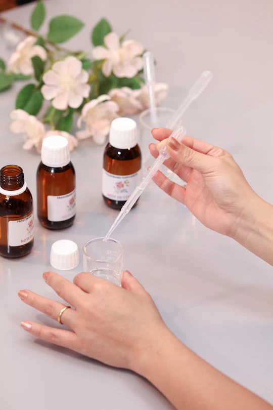 Guided visit of Fragonard Museum and perfume workshop in Paris