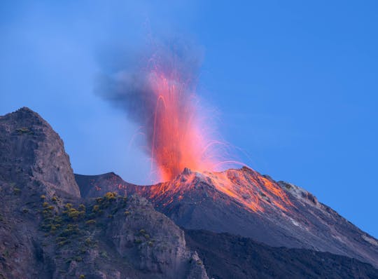 Panarea Bootstour und Stromboli bei Nacht