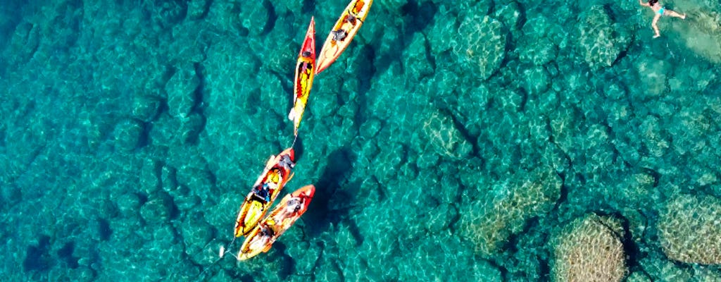 Kajak- en snorkelexcursie aan de Costa Brava vanuit Barcelona