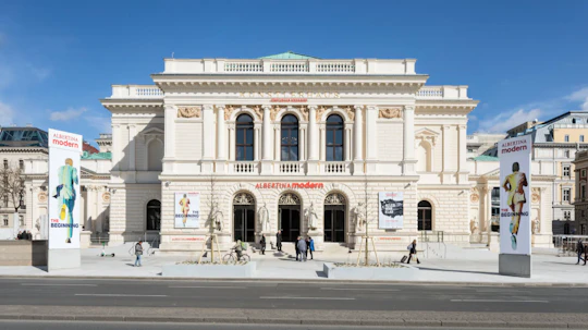 ALBERTINA modern Vienna entrance ticket