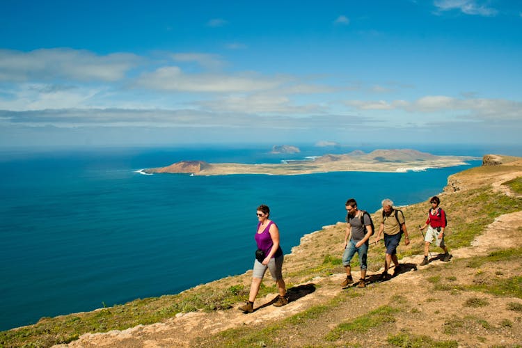 La Corona Volcano Trekking Tour