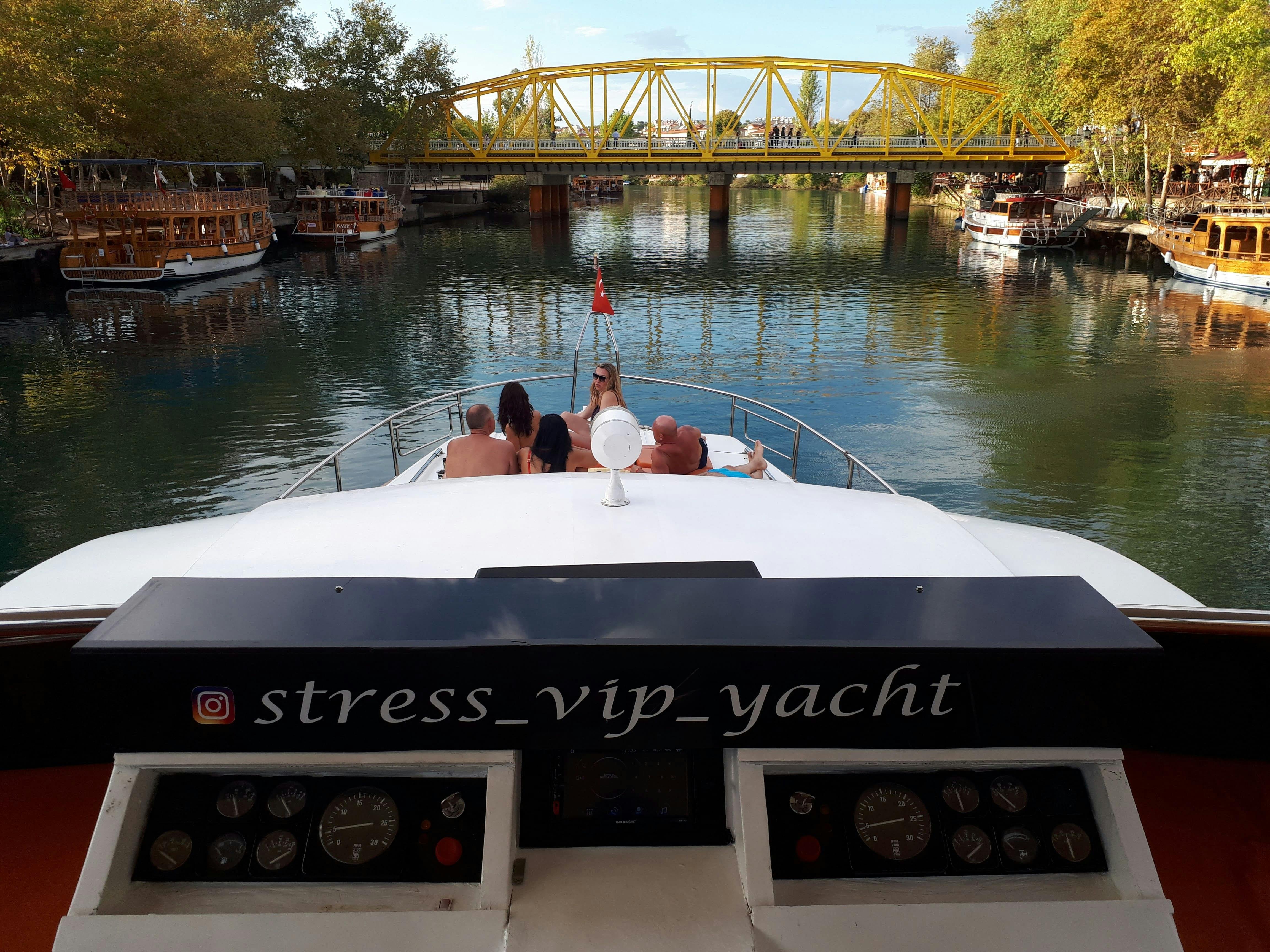 Side Private Yacht-Bootsfahrt