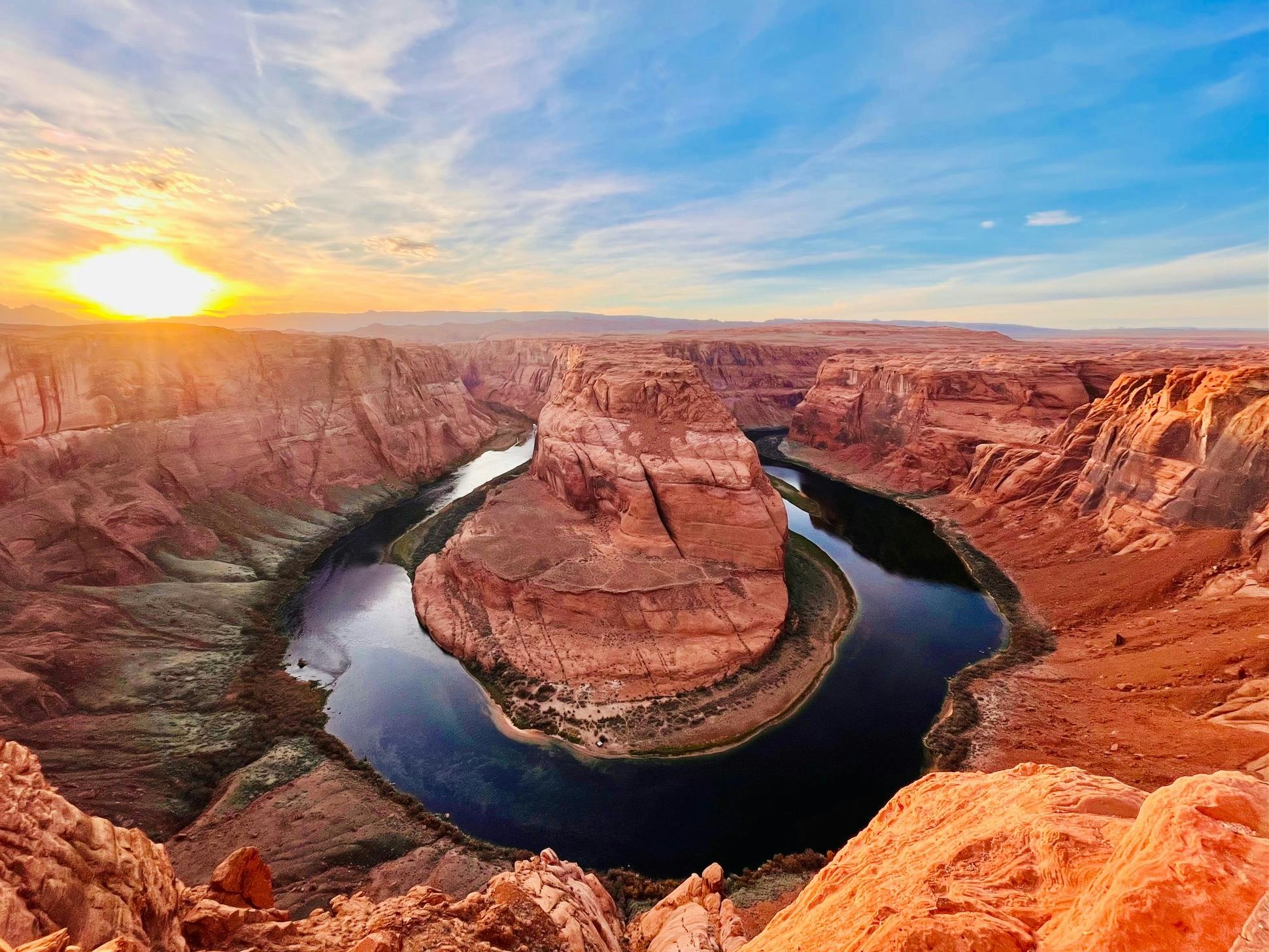 Antelope Canyon and Horseshoe Bend day trip from Las Vegas