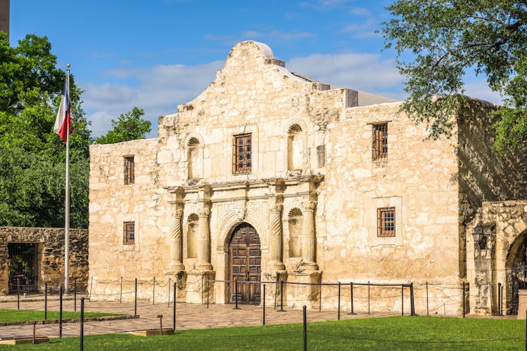 Best of San Antonio tour from Austin