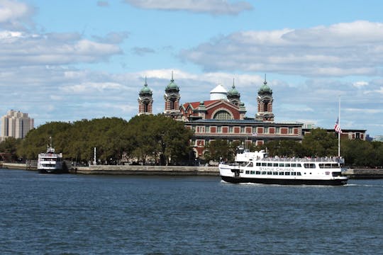 Libertà e tour gastronomico con Statua della Libertà ed Ellis Island