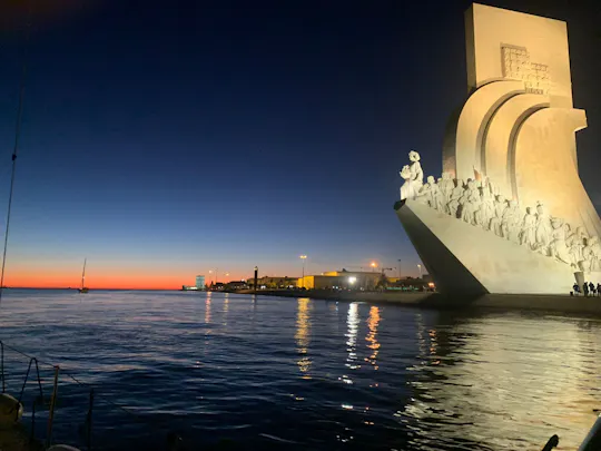 Croisière en soirée de 2 heures sur le Tage avec un verre de bienvenue
