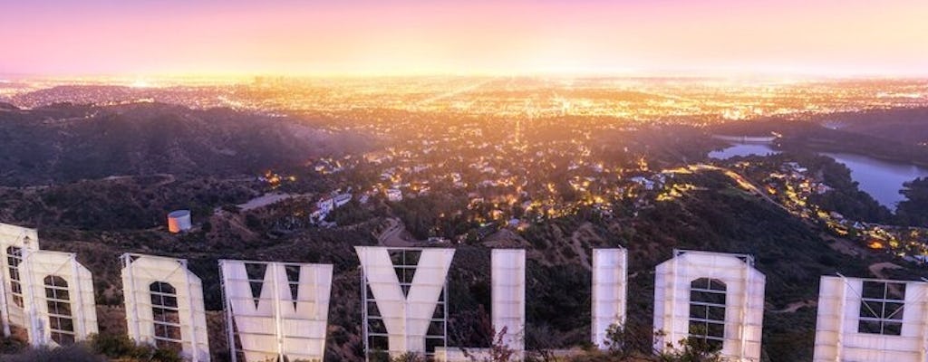 Visite à pied familiale des fantômes d'Hollywood