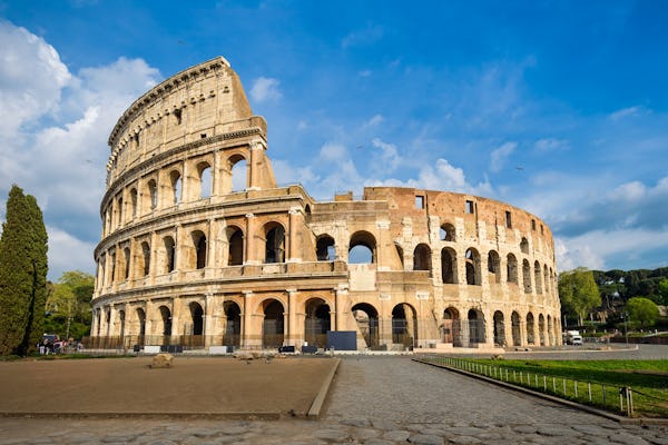 Besichtigung des Stockwerks der Kolosseum Arena und des Gladiatorentors