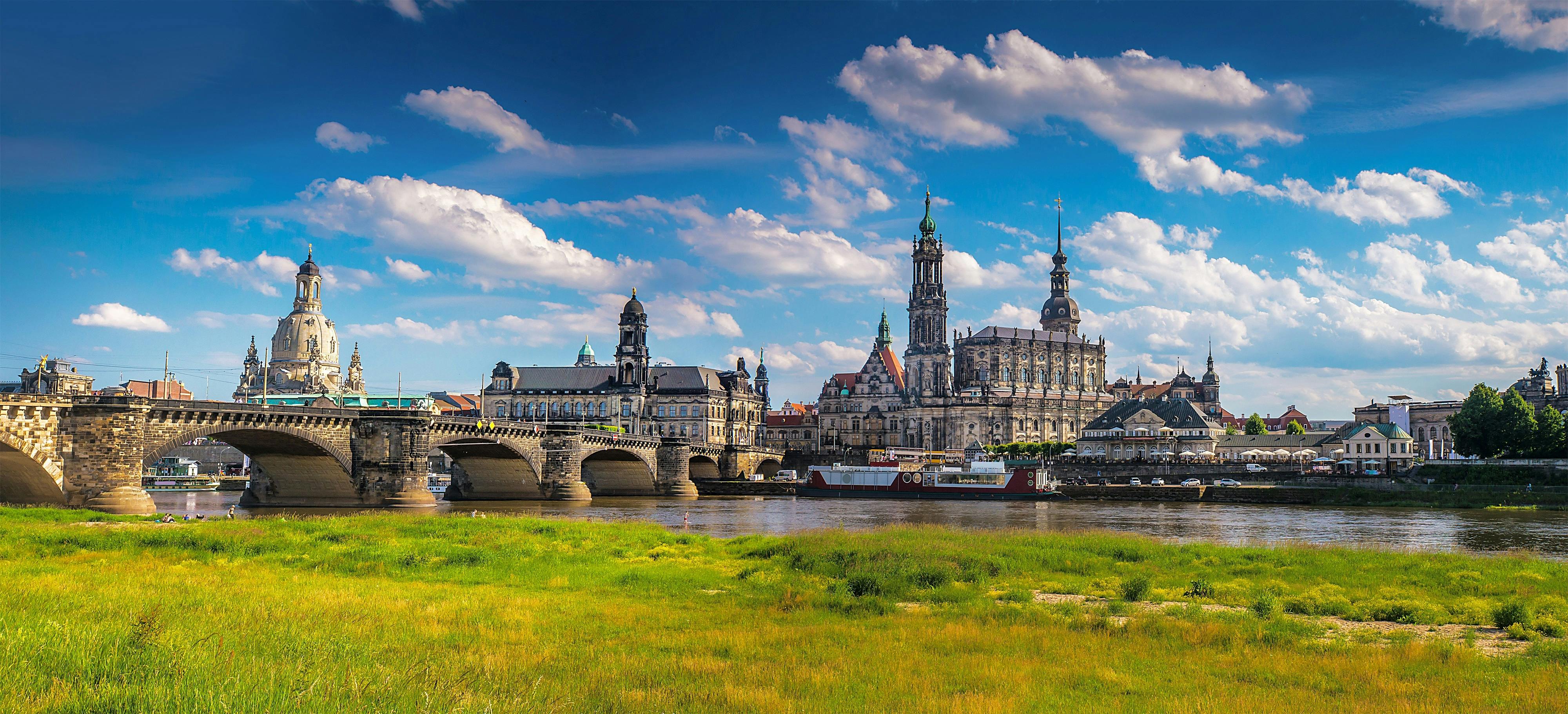 Desafío urbano autoguiado e interactivo Escape Tour en Dresde