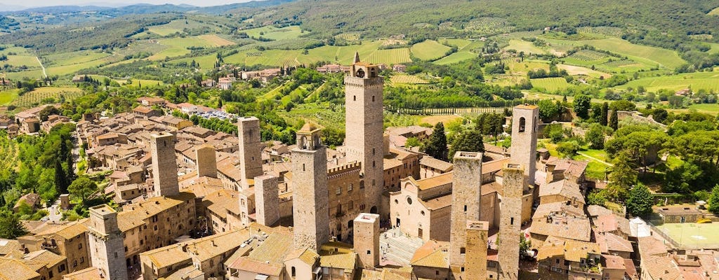 Tour em grupo pequeno por Siena, San Gimignano e Pisa com almoço e degustação de vinhos