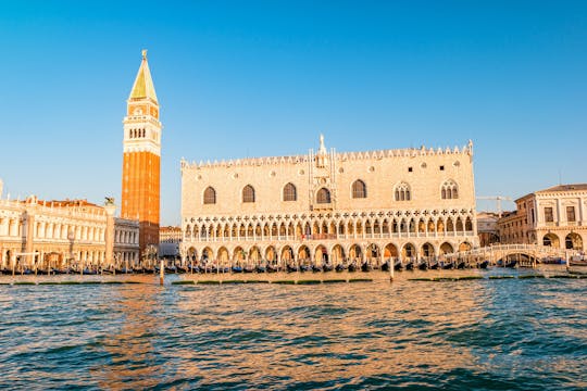 Doge’s palace and St. Mark’s Basilica with priority access and walking tour