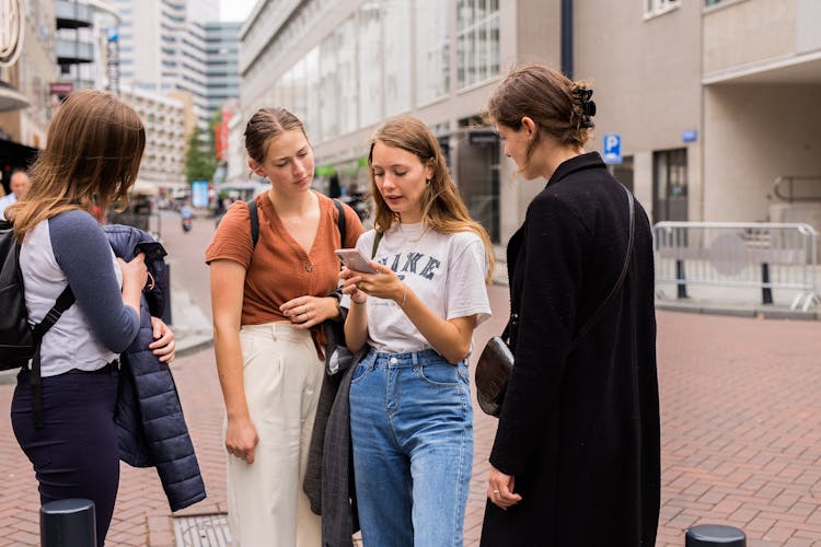 Escape Tour self-guided, interactive city challenge in Doesburg