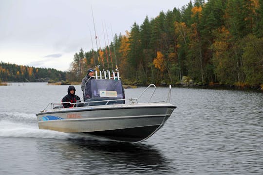 Autumn Colors in Linnansaari