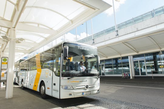 Lufthansa Airport Express Bus von und nach München Innenstadt