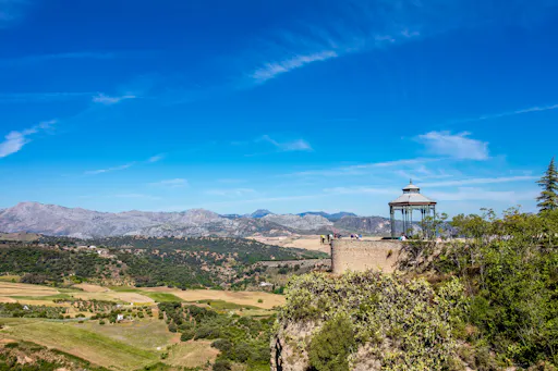 Ronda Guided Tour with Modernist Palace Visit