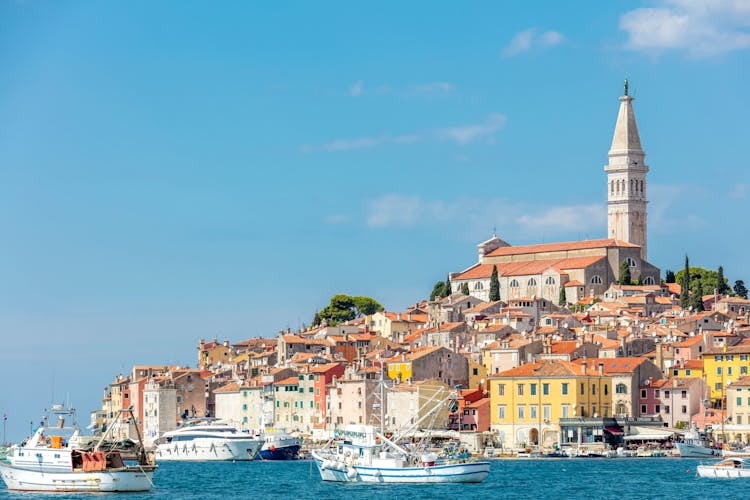 Istria Full Day Tour including Rovinj, Pula and Lunch in Grzini