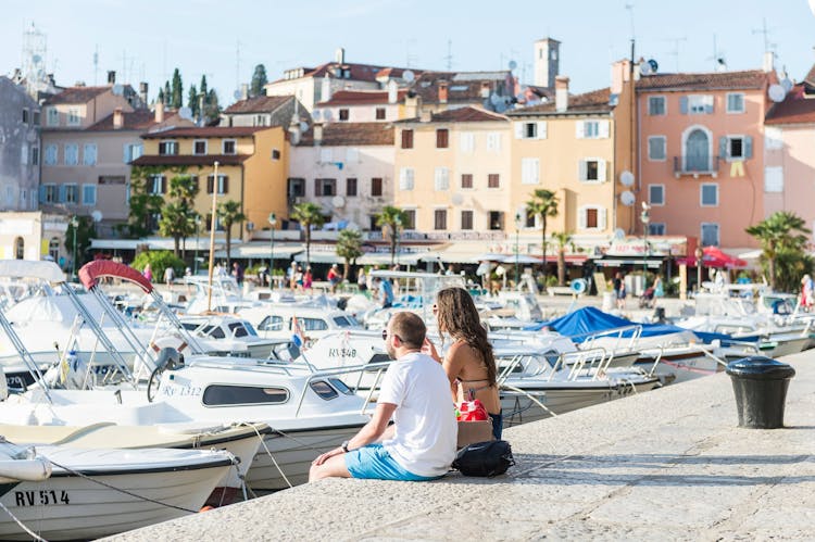 Istria Full Day Tour including Rovinj, Pula and Lunch in Grzini