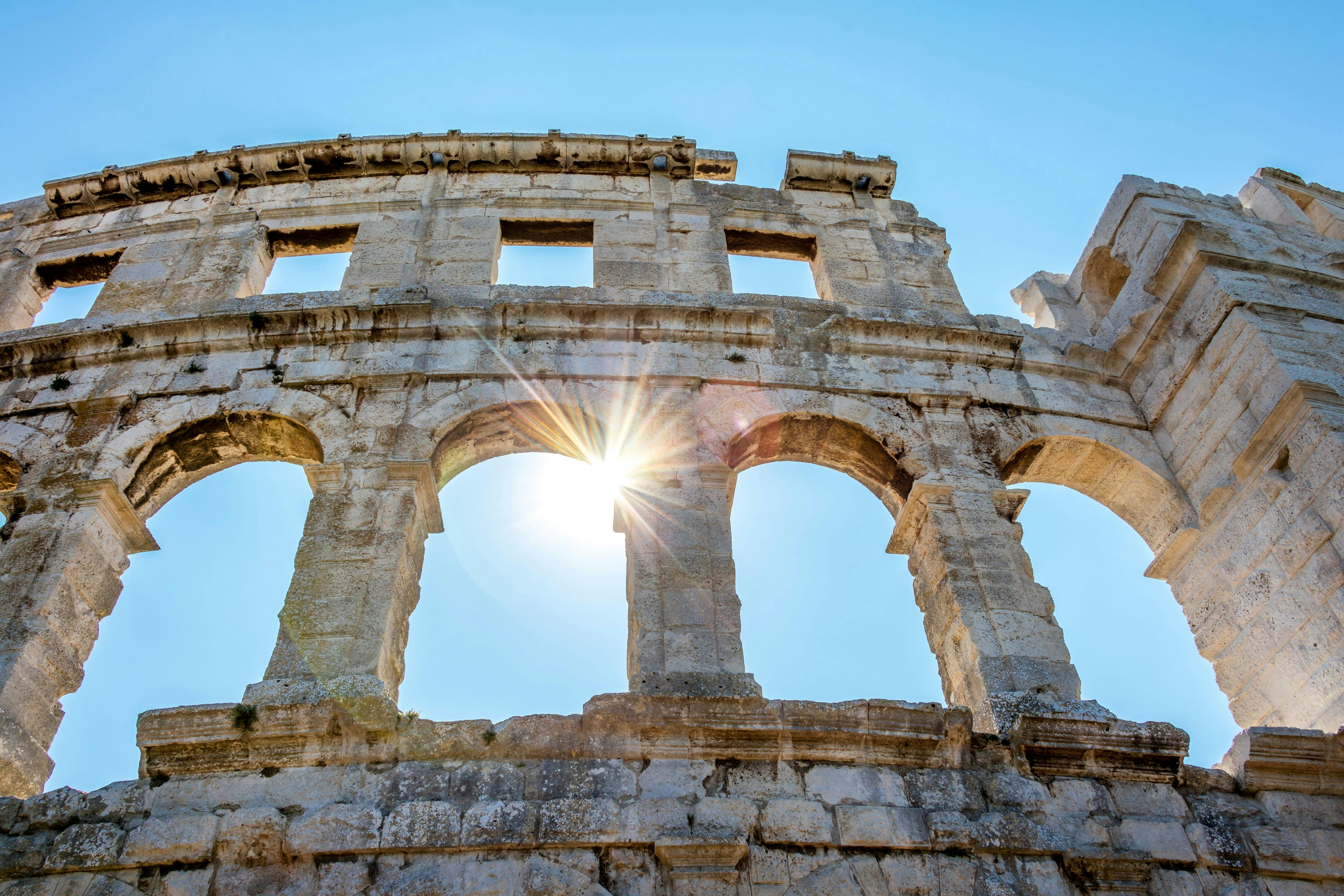 Visite de l'ancienne Istrie et de Pula au départ de Rovinj avec déjeuner