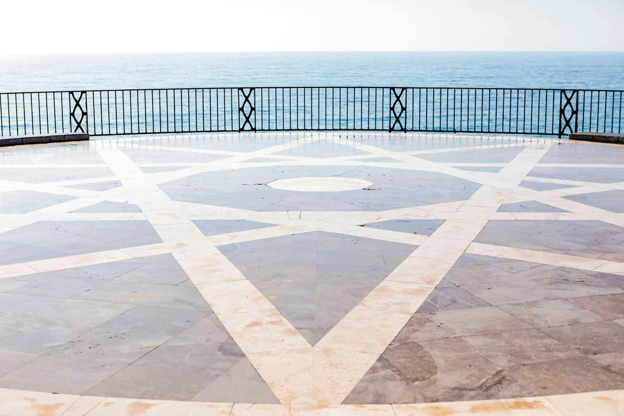 Nerja & Frigiliana Guided Tour with Botanical Garden