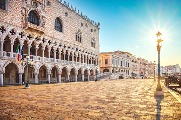 Tour a pé por Veneza com o Palácio Ducal e a Basílica Dourada