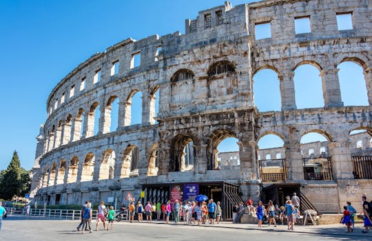 Ancient Pula Tour with Roman Arena
