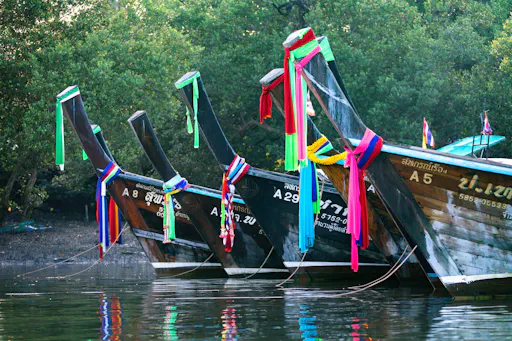 Phi Phi Overnight Tour