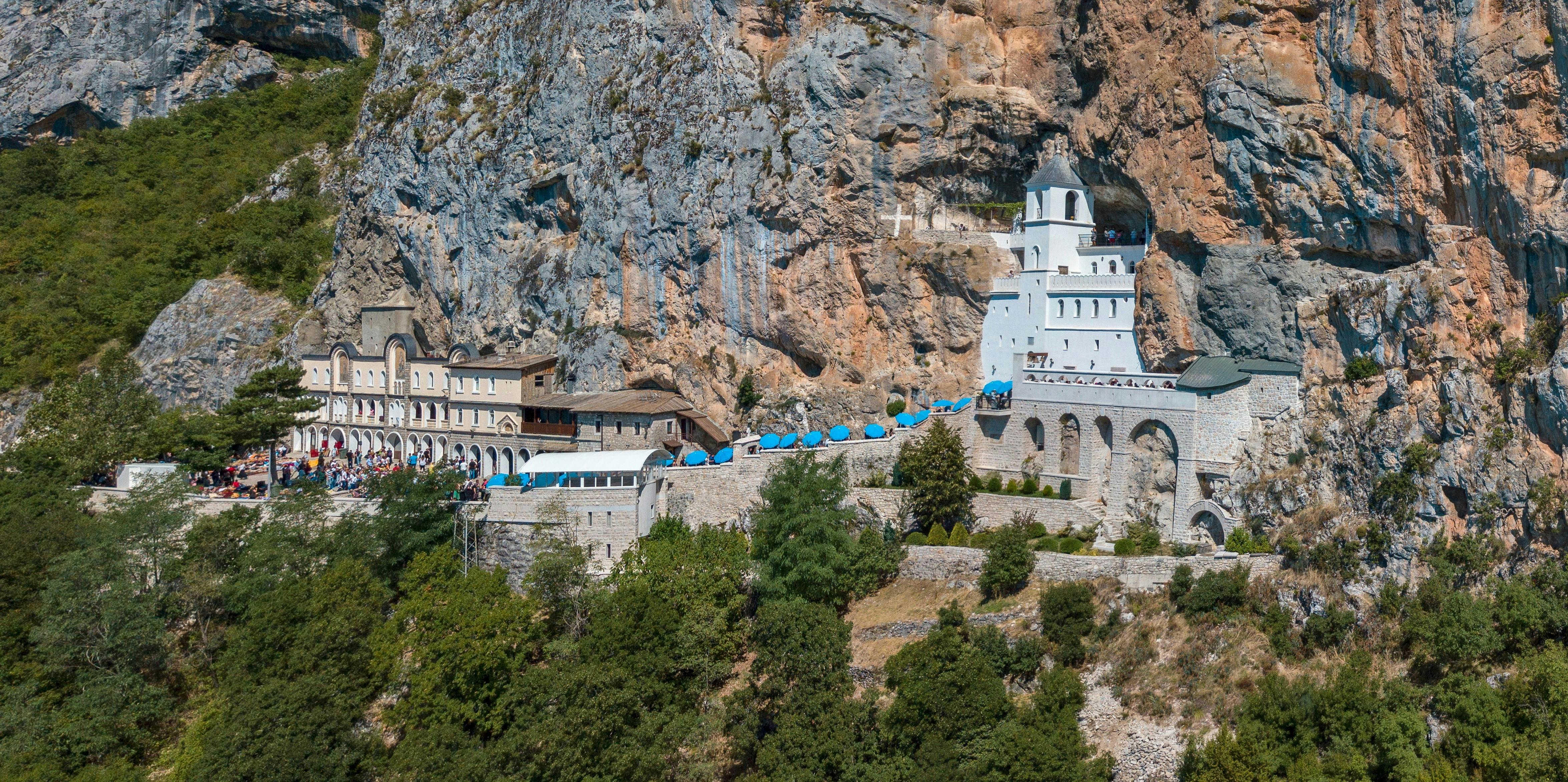 Viagem privada ao Mosteiro Ostrog saindo de Tivat