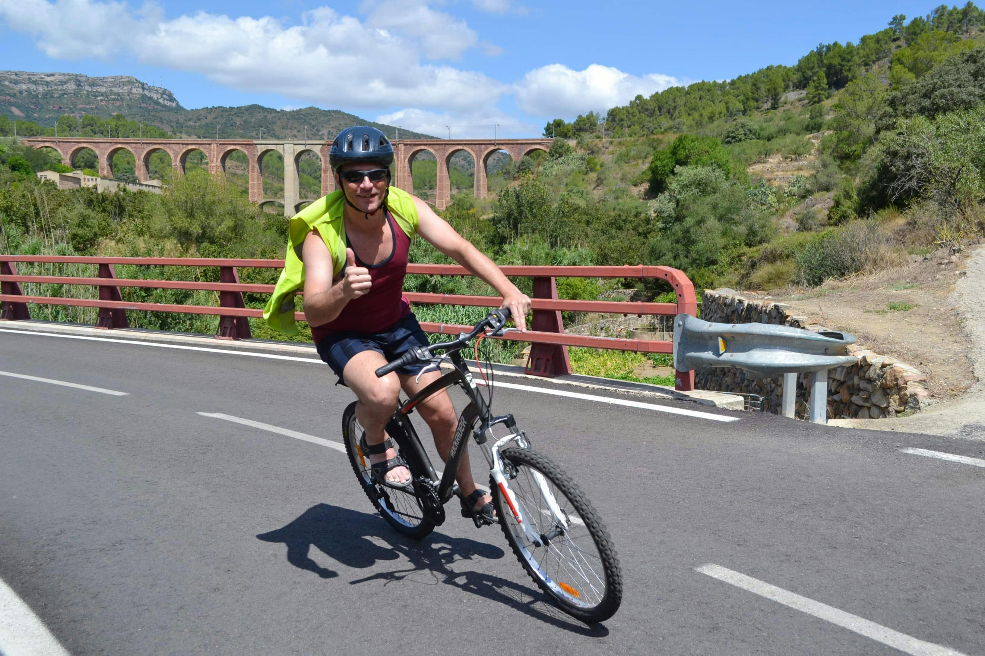 Tour della Catalogna rurale in bicicletta e vino