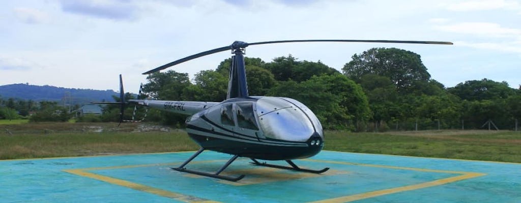 Excursão de helicóptero pela ilha de Langkawi