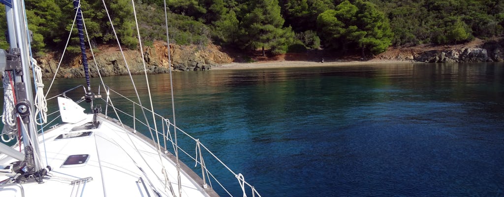 Viagem de barco privada de Halkidiki a Kelyfos com Porto Karras e Glarokavos