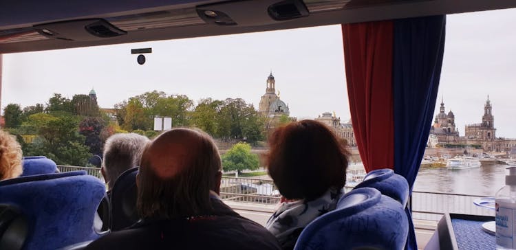 Bus half-day excursion to Moritzburg Castle and Meißen from Dresden