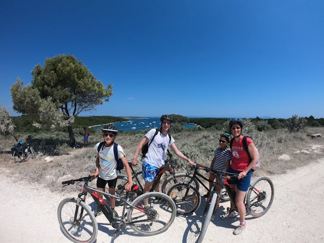 Fun e-bike ride at Cape Kamenenjak