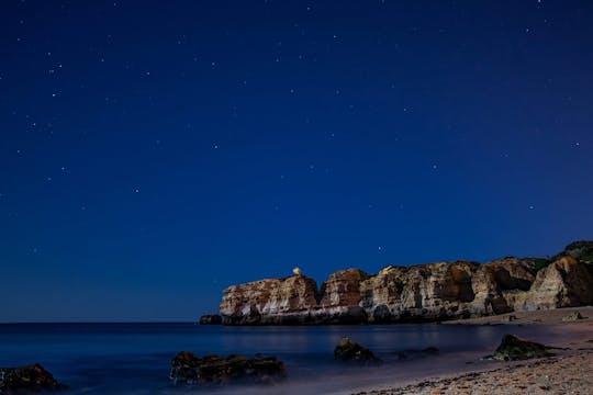 Observando las estrellas en la playa desde Jeddah