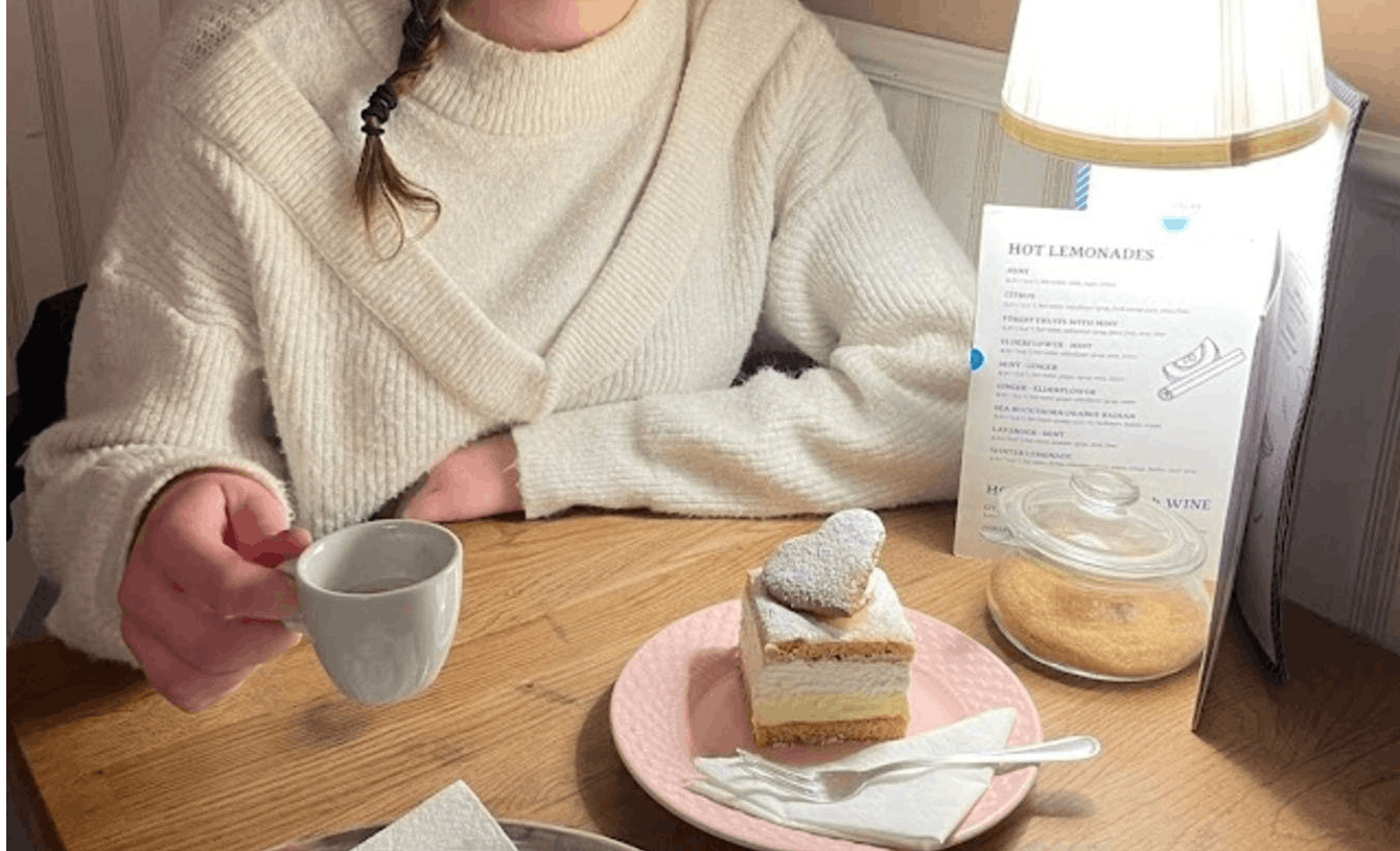 Esperienza di degustazione di torte nel centro storico di Bratislava