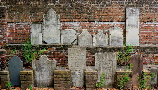 Grave tales family friendly ghost tour