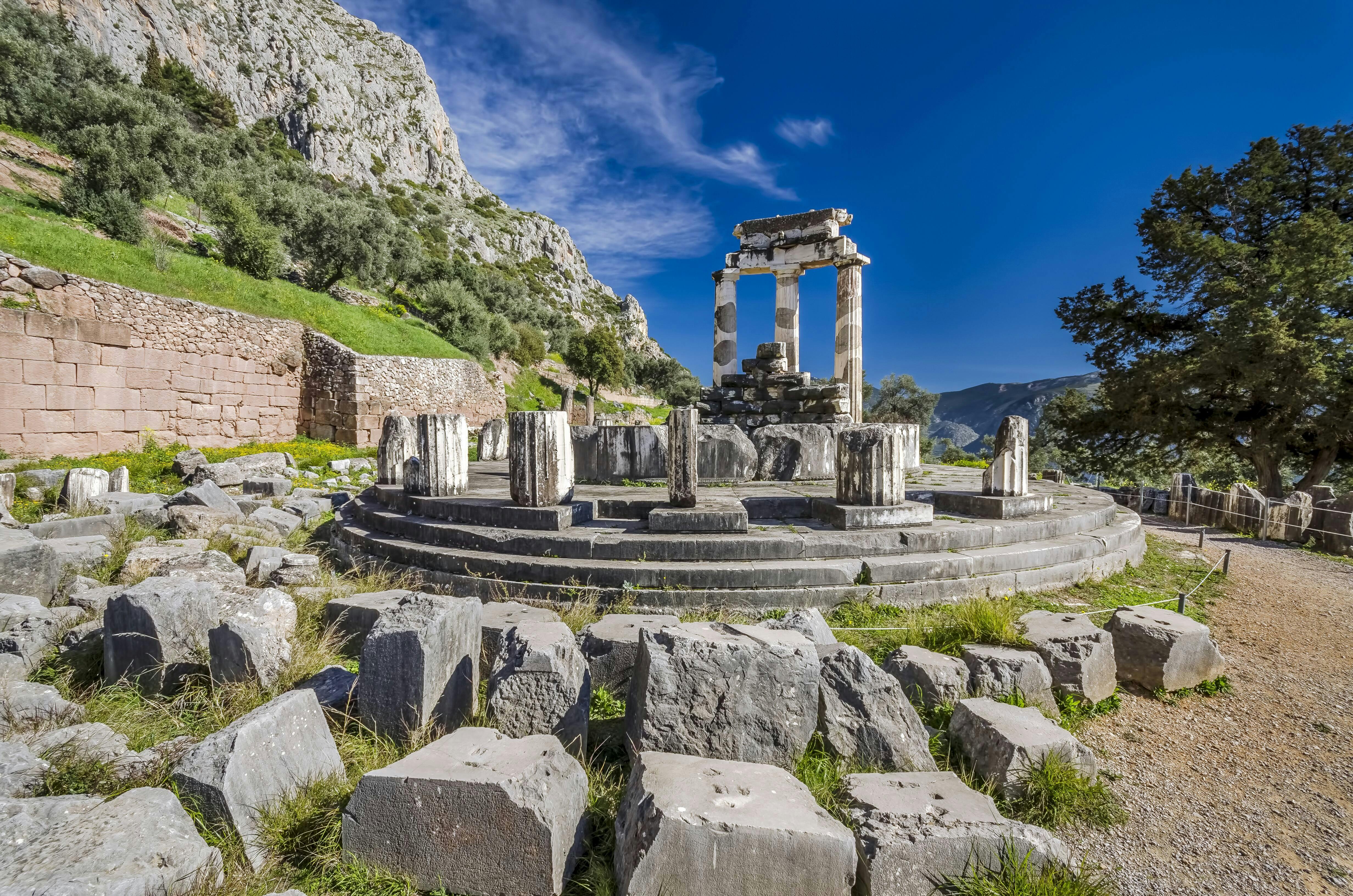Antikes Delphi und Theben Tour
