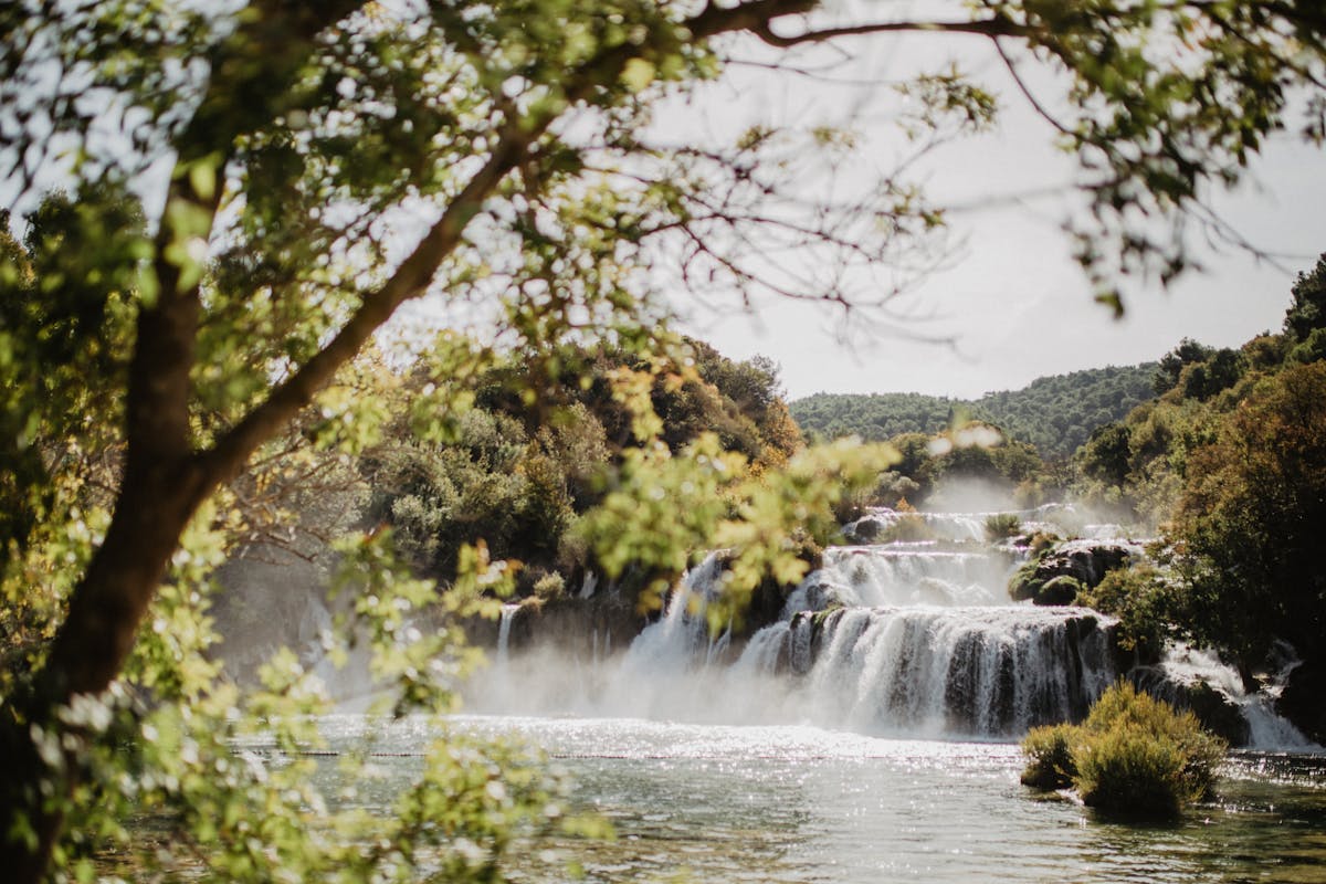 Krka-watervallentour met transfer en brunch