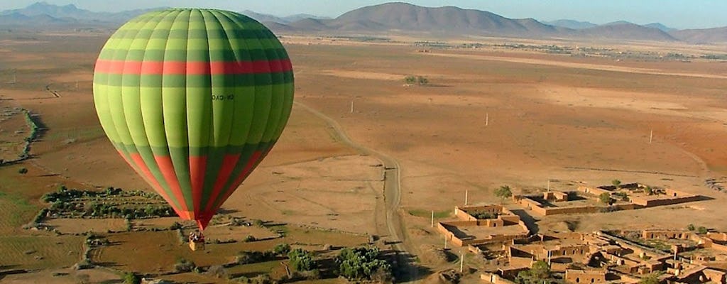 Balon na ogrzane powietrze w Marrakeszu ze śniadaniem w Berber Haima