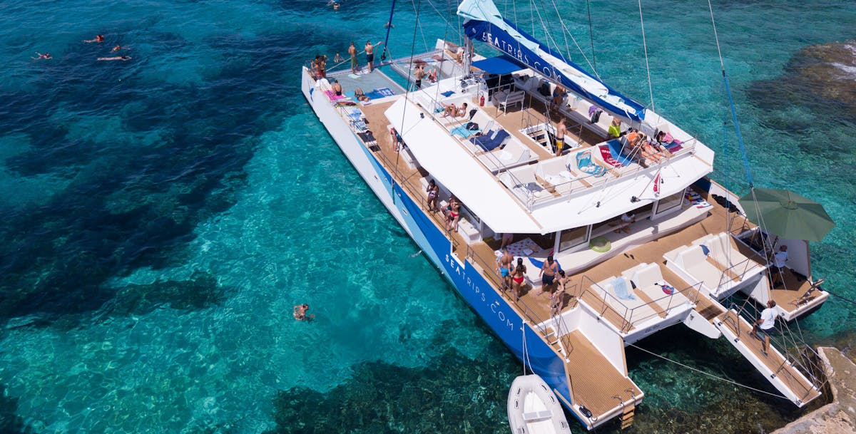 Malta beaches and bays catamaran sailing tour