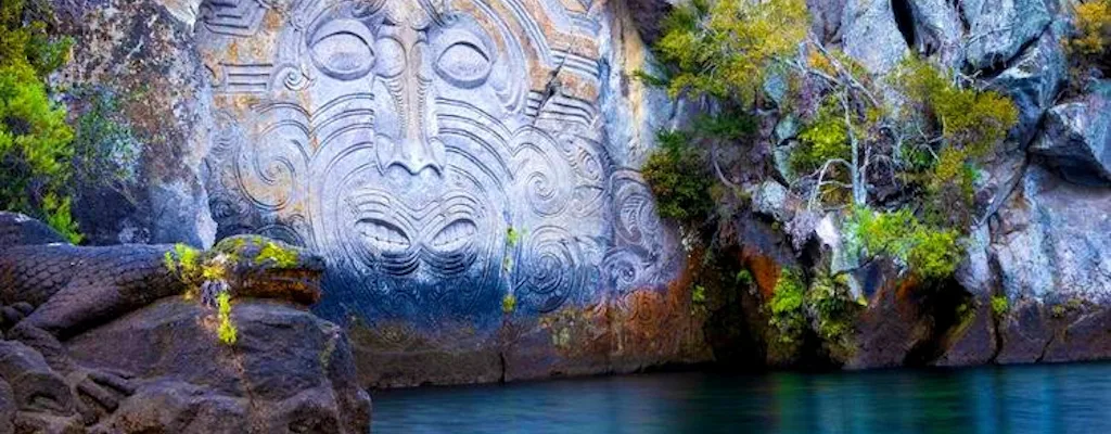 Morotiri Rocks 5pm Scenic Ngātoroirangi Māori rock carvings boat cruise- views and ...