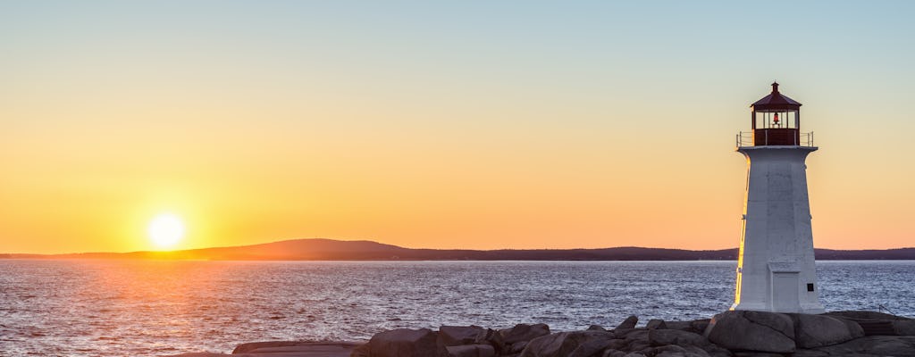 Peggy's Cove rondleiding bij zonsondergang vanuit Halifax