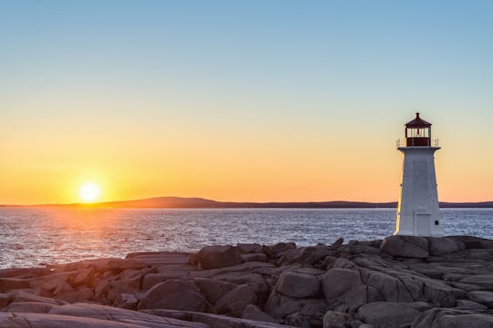 Peggy's Cove rondleiding bij zonsondergang vanuit Halifax