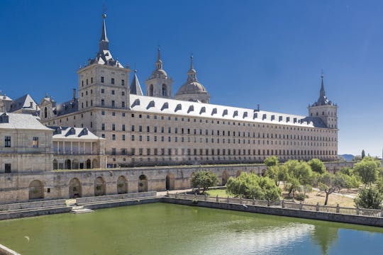 Excursão ao Mosteiro Real de El Escorial e Vale dos Caídos