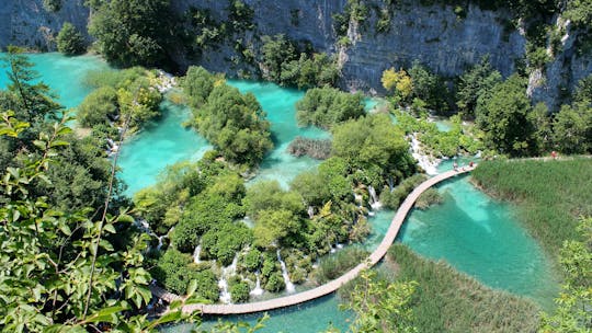 Day guided tour From Split to Plitvice Lakes with giveaway