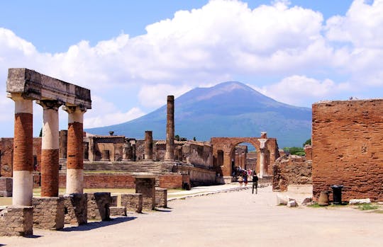 Pompeii small group tour from Amalfi with skip-the-line tickets