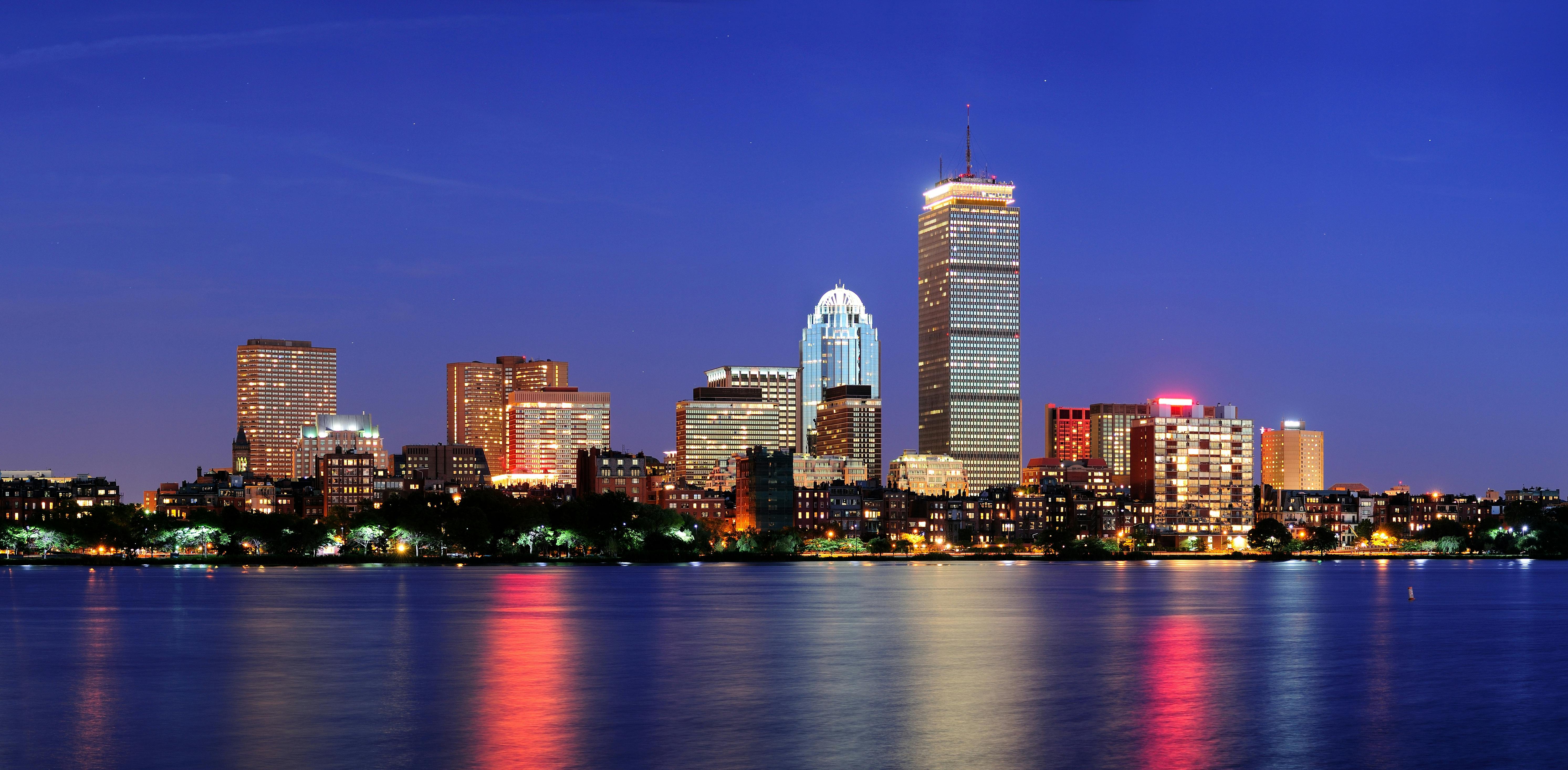 Boston guided night tour with sunset cruise